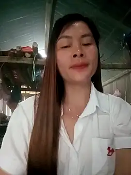 Bling sexy online show from 18, 4, 2026