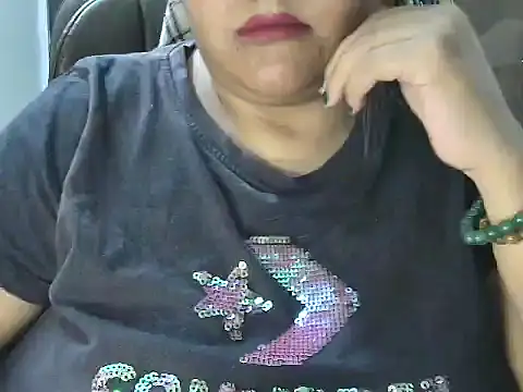 Snapshot of GaggingGirl_ chatting on 19, 6, 2026 GaggingGirl online show from 19, 6, 2026