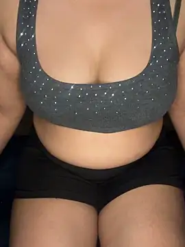 Snapshot of Praachiiii chatting on 30, 4, 2026 Praachiiii online show from 30, 4, 2026