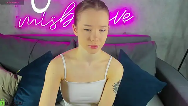 Nicole Vasquez online show from 21, 4, 2026