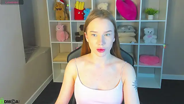Nicole Vasquez online show from 22, 6, 2026