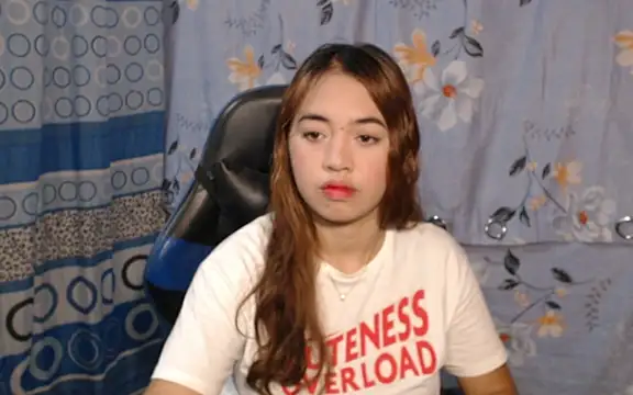 pinay mayahiga online show from 3, 3, 2026