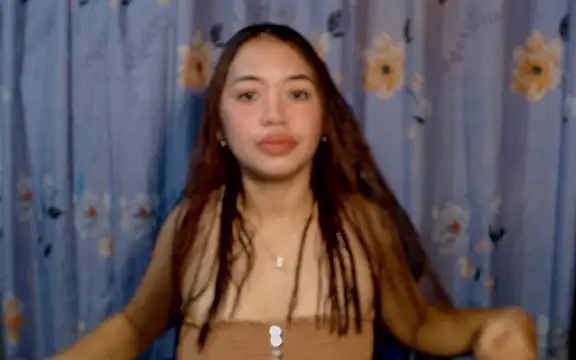 pinay mayahiga online show from 4, 4, 2026