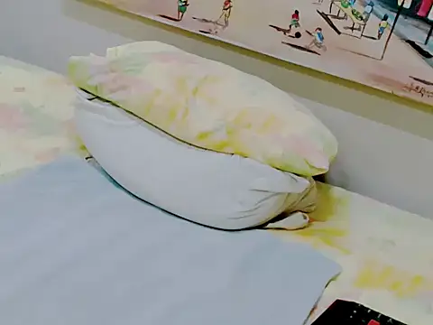 EbonyEmpressMilf online show from 8, 3, 2026