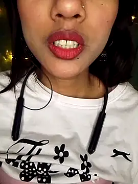 Maliha Chowdhury online show from 5, 3, 2026