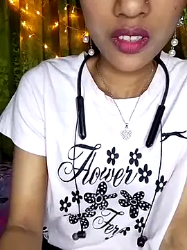 Maliha Chowdhury online show from 18, 4, 2026