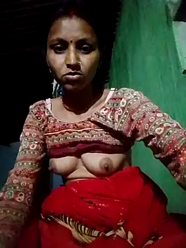 Snapshot of Juli_rathore chatting on 4, 6, 2026 Juli rathore online show from 4, 6, 2026