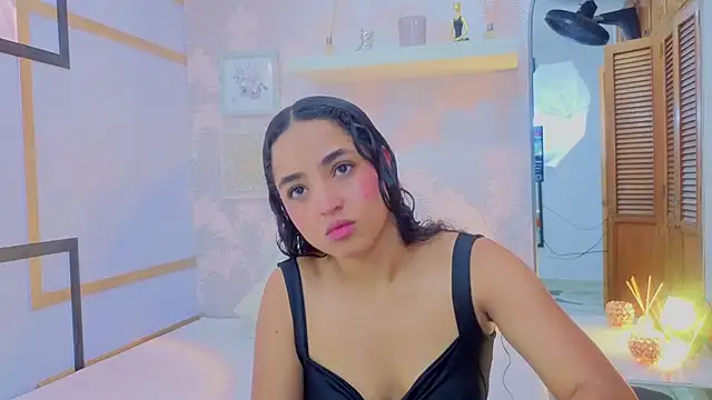 Emma Thompssonn online show from 10, 3, 2026