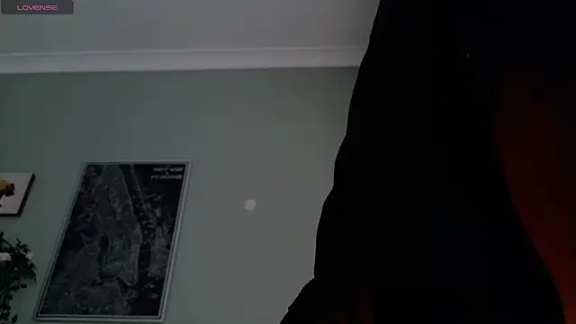 AndrewKenoxx  online show from 6, 4, 2026