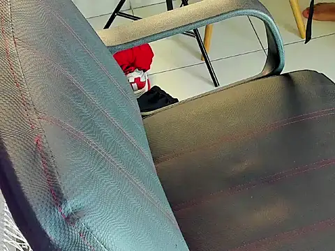 AndrewKenoxx  online show from 3, 3, 2026