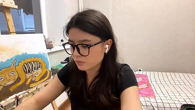 Snapshot of SaintMari chatting on 4, 7, 2026 SaintMari online show from 4, 7, 2026