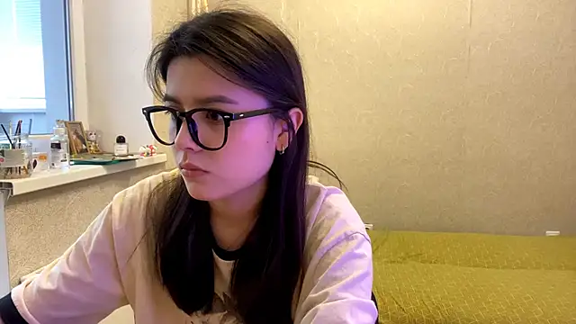 SaintMari online show from 28, 5, 2026