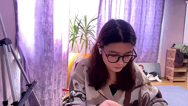 SaintMari online show from 4, 2, 2026