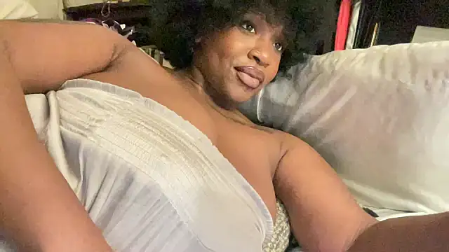 mayluvsu online show from 15, 3, 2026