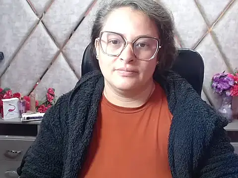 Sarah Boobs  online show from 20, 2, 2026