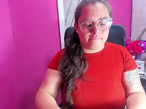 Sarah Boobs  online show from 25, 3, 2026