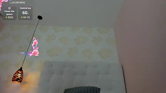 Snapshot of HANA_RUSSO chatting on 6, 6, 2026 HANA RUSSO online show from 6, 6, 2026