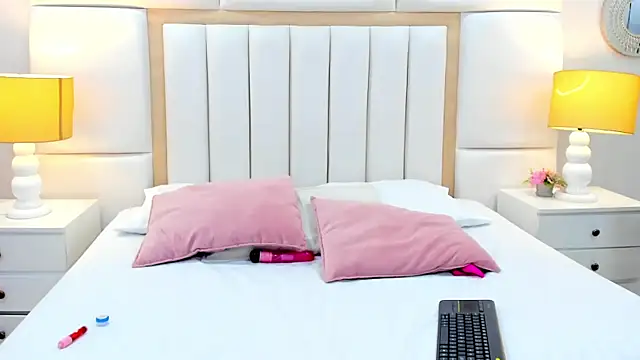 AbannyRogerss online show from 17, 3, 2026