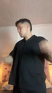 Alexander Connor online show from 7, 4, 2026