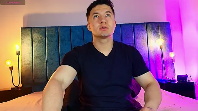 Alexander Connor online show from 18, 4, 2026