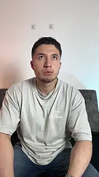 Snapshot of Alexander_Connor chatting on 15, 5, 2026 Alexander Connor online show from 15, 5, 2026