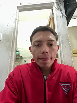 Snapshot of santiObrero chatting on 11, 5, 2026 santiObrero online show from 11, 5, 2026