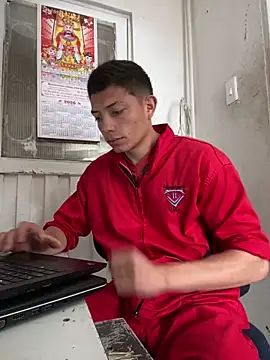 santiObrero online show from 23, 2, 2026