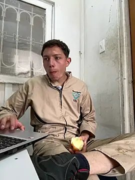 santiObrero online show from 15, 7, 2026