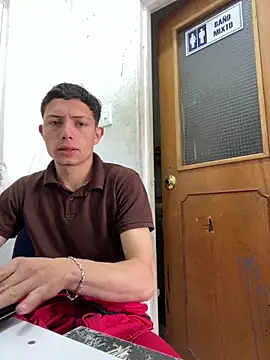 santiObrero online show from 14, 2, 2026