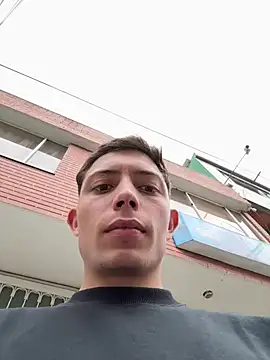 santiObrero online show from 20, 6, 2026