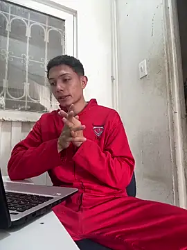 Snapshot of santiObrero chatting on 29, 5, 2026 santiObrero online show from 29, 5, 2026