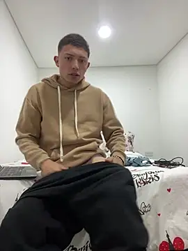 santiObrero online show from 17, 2, 2026