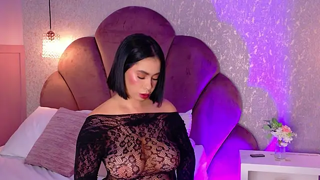 Sienna-Gold online show from 23, 7, 2026