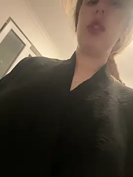 LilianBliss online show from 10, 5, 2026