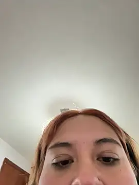 Nailealipsglossy online show from 17, 2, 2026