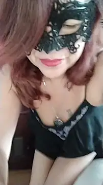 Snapshot of Linamadura chatting on 6, 5, 2026 Linamadura online show from 6, 5, 2026