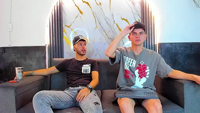 Angel Villareal online show from 20, 2, 2026