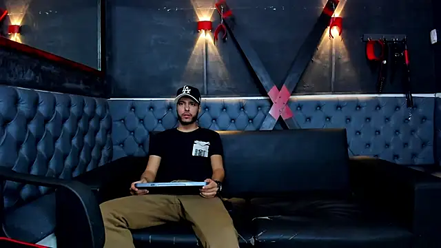 Angel Villareal online show from 6, 2, 2026