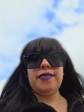 AriannaPenaxo online show from 4, 4, 2026