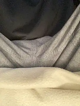 givemeabreak34 online show from 12, 4, 2026