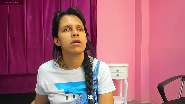 mitzukywinteer online show from 21, 4, 2026