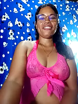 Snapshot of Yandris_1212 chatting on 9, 5, 2026 Yandris 1212 online show from 9, 5, 2026