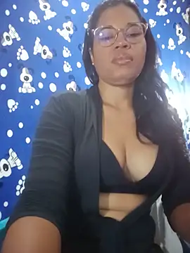 Snapshot of Yandris_1212 chatting on 17, 5, 2026 Yandris 1212 online show from 17, 5, 2026