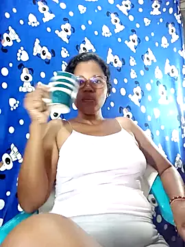 Snapshot of Yandris_1212 chatting on 5, 5, 2026 Yandris 1212 online show from 5, 5, 2026