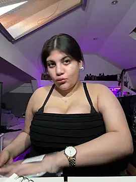 MinaKhalina online show from 18, 3, 2026