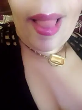 Naughty-Yousra online show from 16, 5, 2026