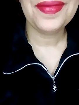 Naughty-Yousra online show from 23, 2, 2026