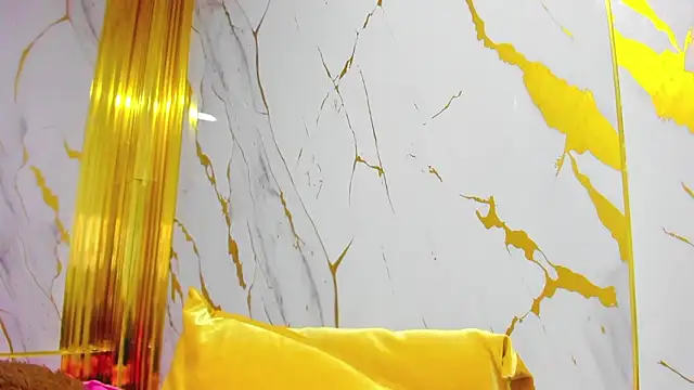 zaira skinny online show from 19, 2, 2026