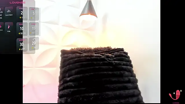 zaira skinny online show from 22, 4, 2026