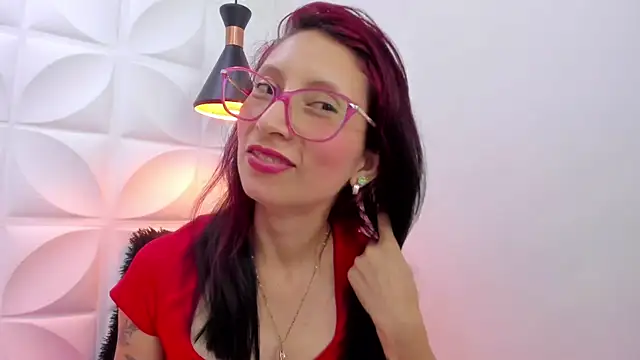 Snapshot of zaira_skinny chatting on 25, 6, 2026 zaira skinny online show from 25, 6, 2026